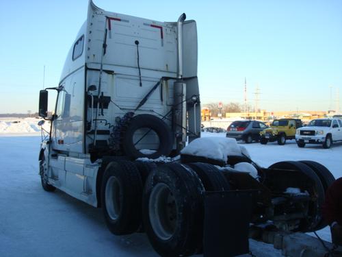 VOLVO VNL