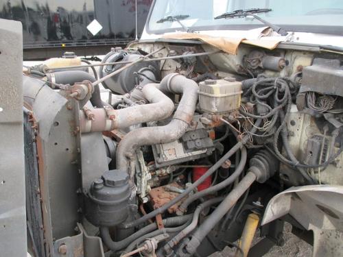 INTERNATIONAL 4700LP