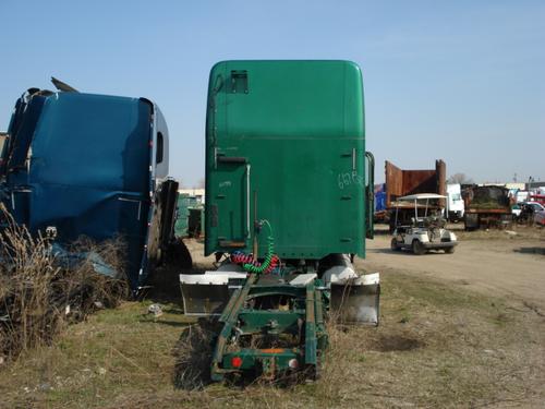 FREIGHTLINER COLUMBIA 120