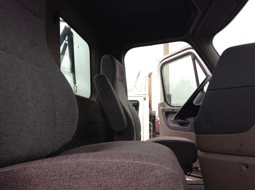 FREIGHTLINER CASCADIA