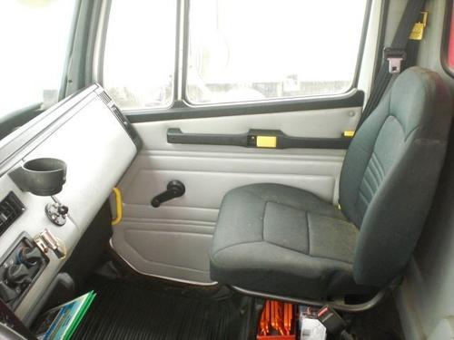 FREIGHTLINER FL80