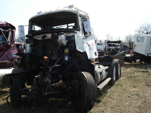 MACK CH613