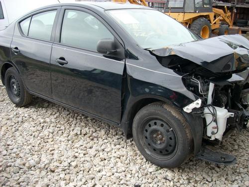 NISSAN VERSA