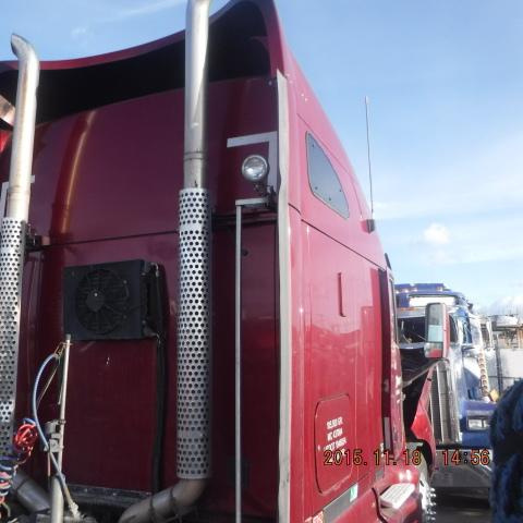 KENWORTH T2000