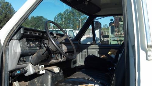 VOLVO VNL