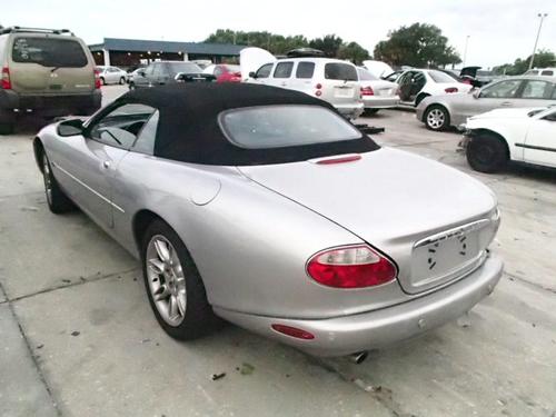 JAGUAR XK8