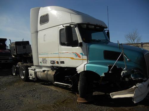 VOLVO VNL
