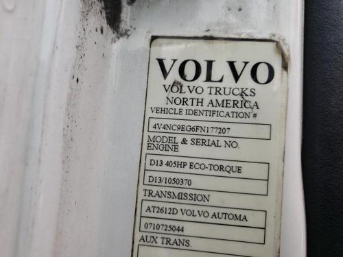 VOLVO VNL