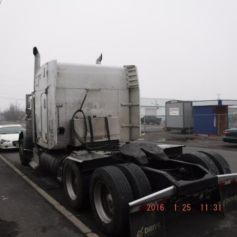 PETERBILT 388