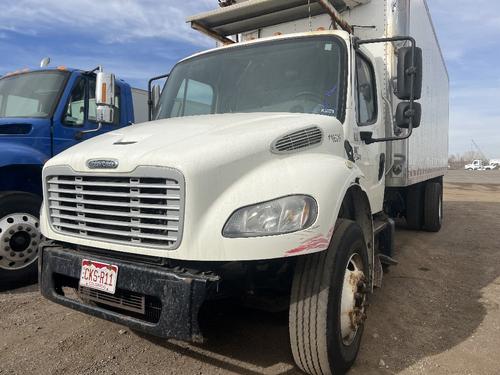 FREIGHTLINER M2 106