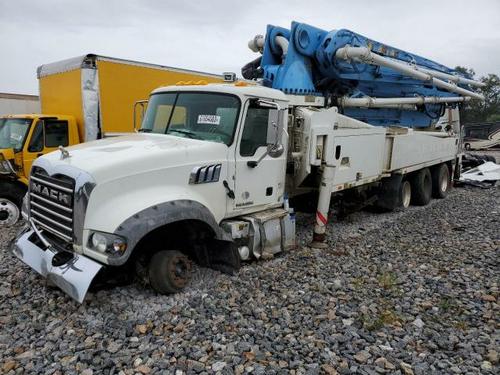 MACK CV713 GRANITE