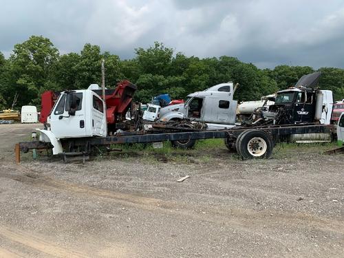 INTERNATIONAL 4300