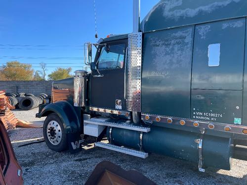 WESTERN STAR TR 4900 EX