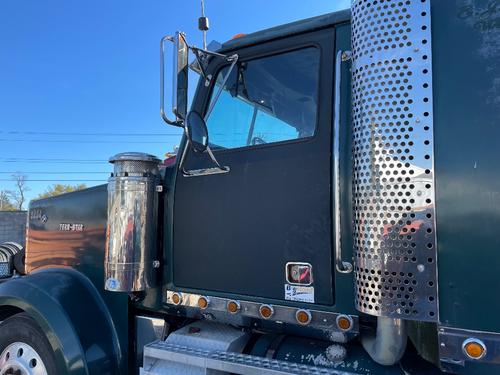WESTERN STAR TR 4900 EX