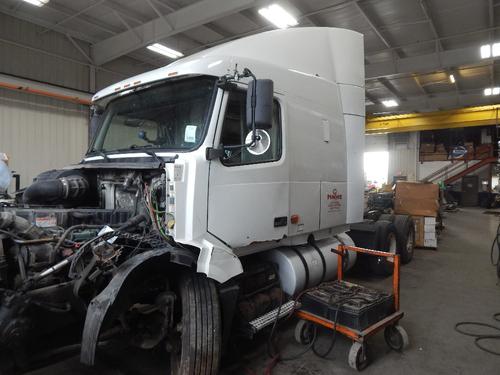 VOLVO VNL