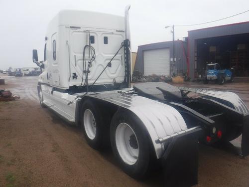 FREIGHTLINER CASCADIA