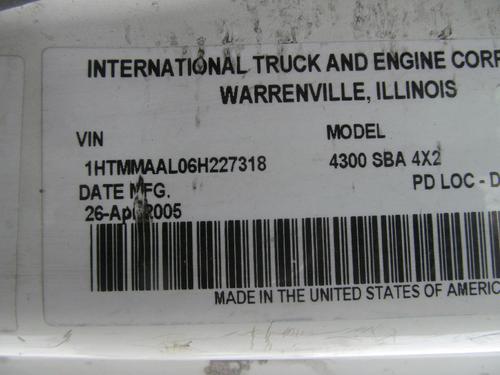 INTERNATIONAL 4300