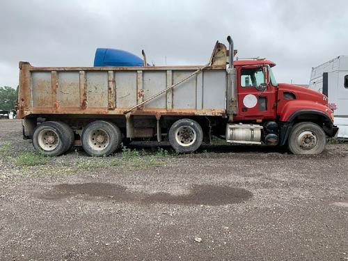 MACK CV713 GRANITE