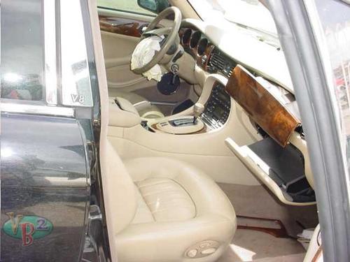 JAGUAR XJ8