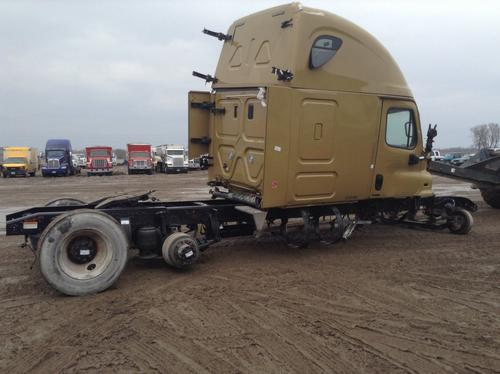 FREIGHTLINER CASCADIA