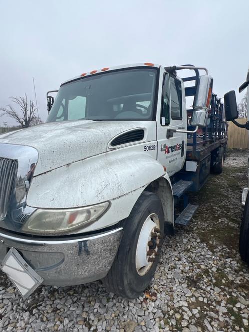 INTERNATIONAL 4300