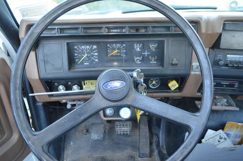 FORD F700