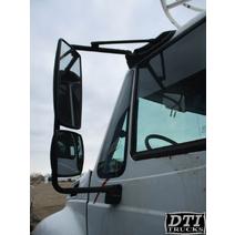 DTI Trucks Mirror (Side View) INTERNATIONAL 4400