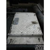 DTI Trucks Battery Box PETERBILT 330