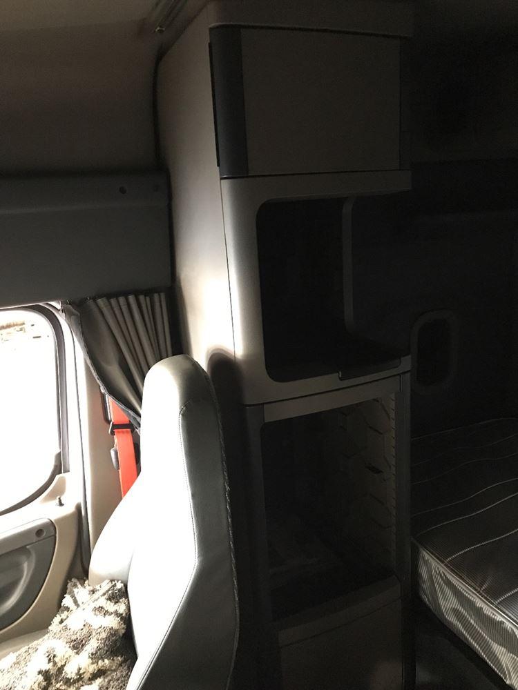Freightliner Cascadia 125 Misc Interior Part For Sale