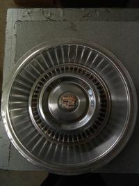 Wheel Cover CADILLAC Coupe Deville