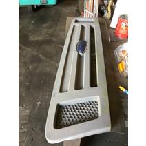 Grille FORD LCF450 LKQ Heavy Truck - Goodys