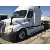 Complete Vehicle FREIGHTLINER CASCADIA 125 LKQ Heavy Truck - Goodys