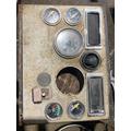 FORD L9000 Instrument Cluster thumbnail 1