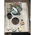 FORD L9000 Instrument Cluster thumbnail 4