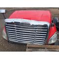 FREIGHTLINER CASCADIA Hood thumbnail 1