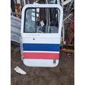 INTERNATIONAL 9700 Door Assembly, Front thumbnail 1