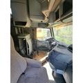VOLVO VNL Cab thumbnail 12