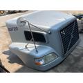 VOLVO VNM Hood thumbnail 3